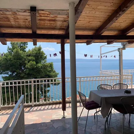 Nina Apartament